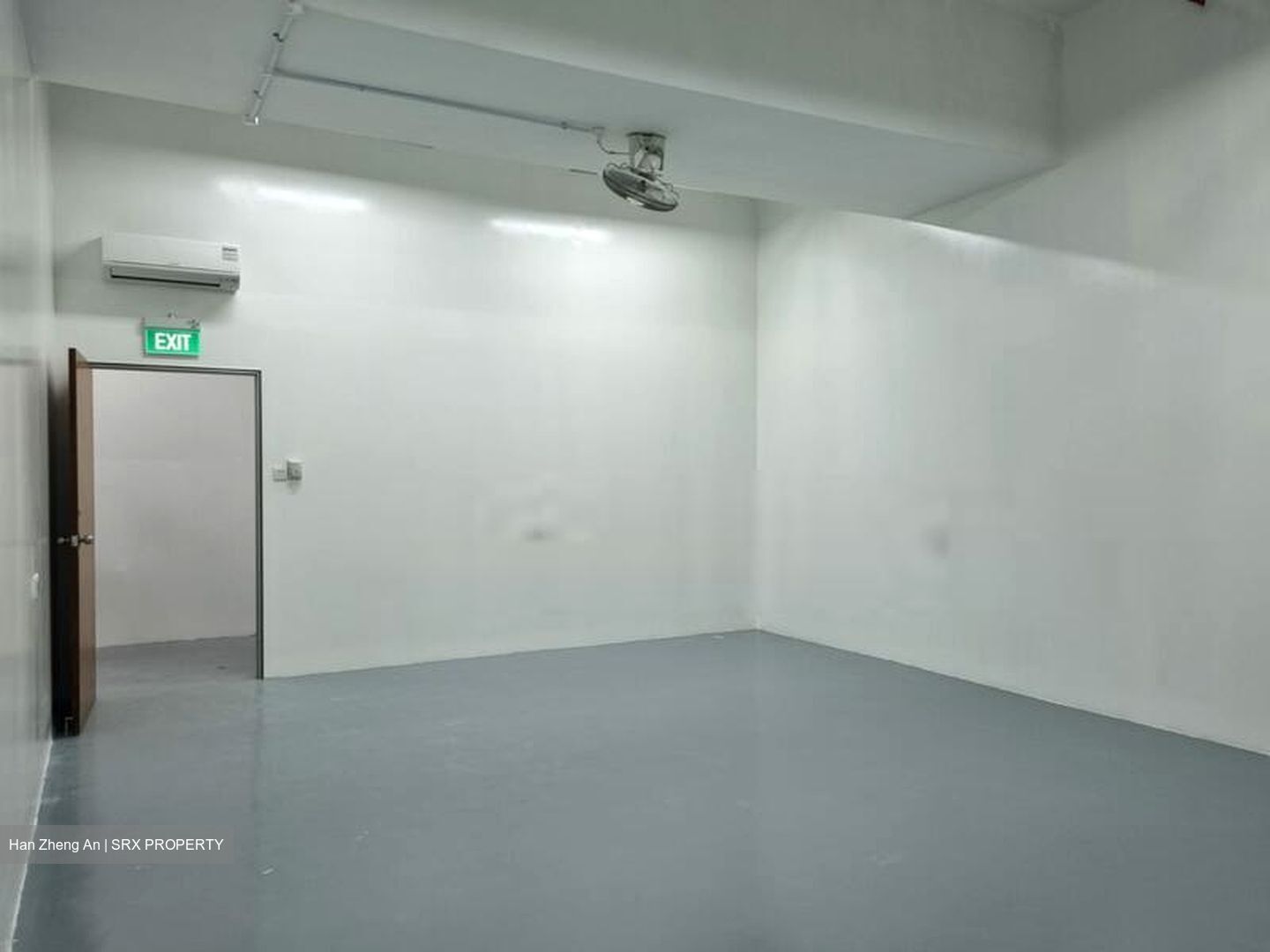 Tat Ann Building (D20), Factory #459627451